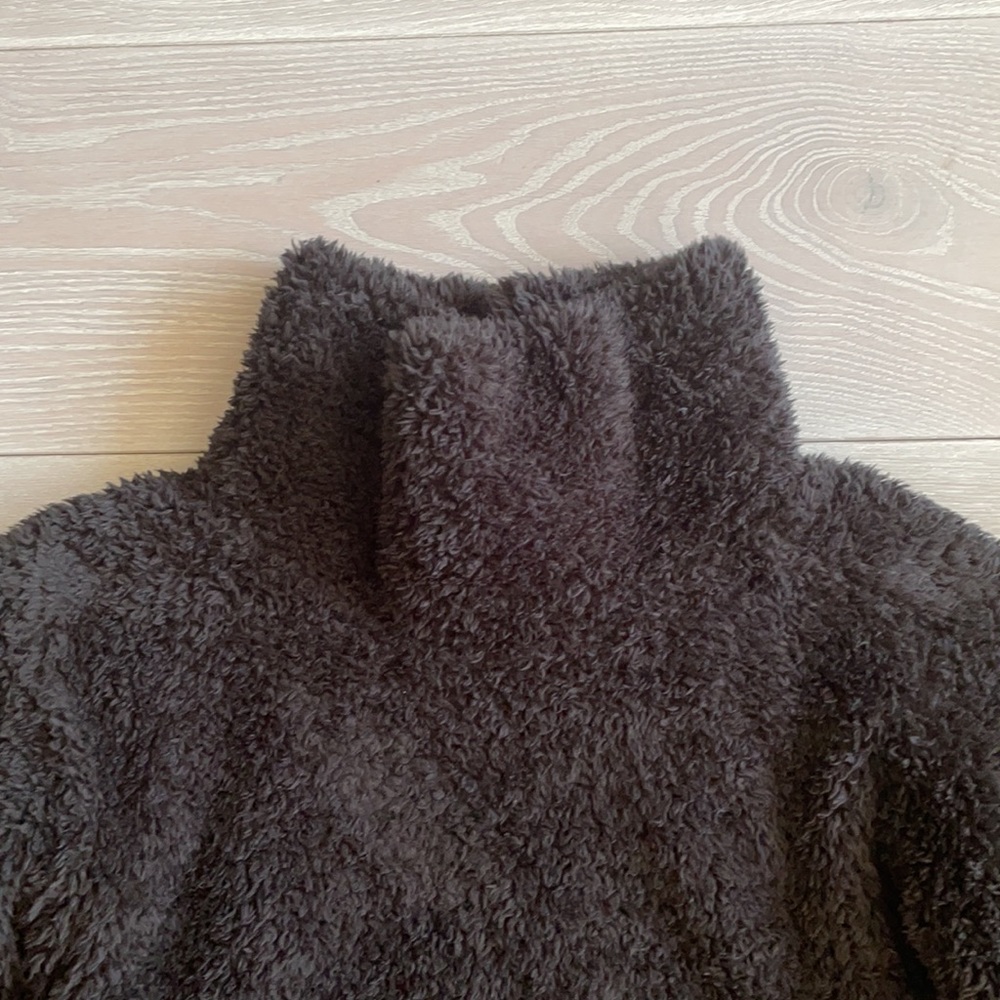 Lululemon Super Soft Pull Over - image 5